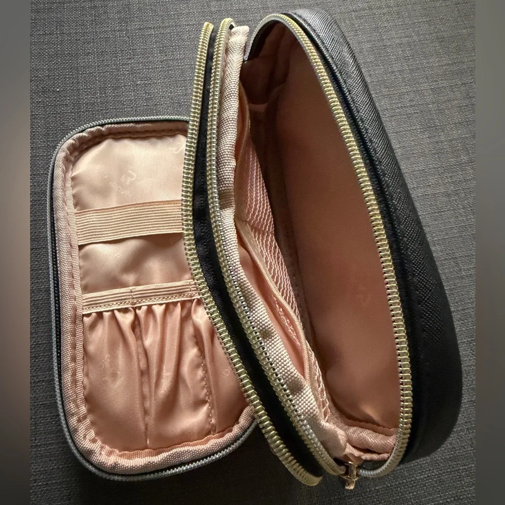 Elegant Black and Pink Women's Cosmetic Bag - Picture 2 of 11